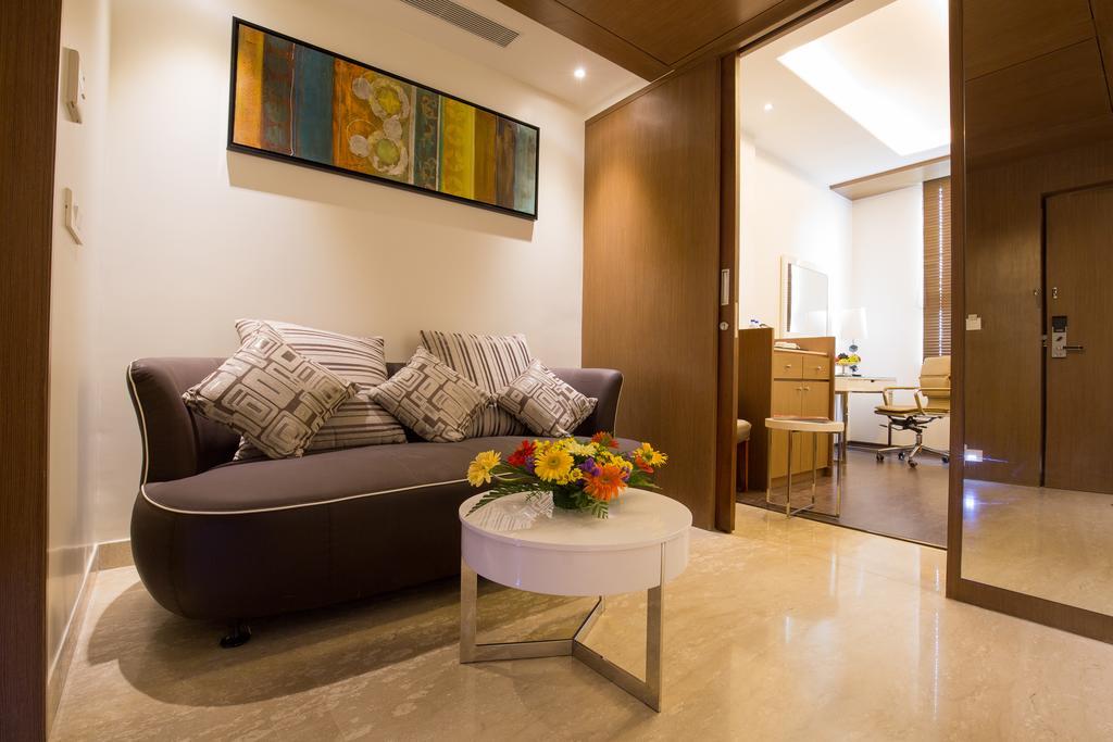 Kiscol Grands Hotel Коимбаторе Екстериор снимка
