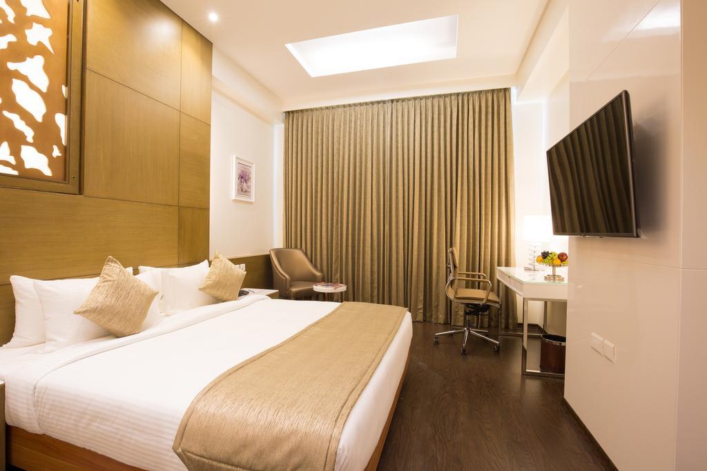 Kiscol Grands Hotel Коимбаторе Екстериор снимка
