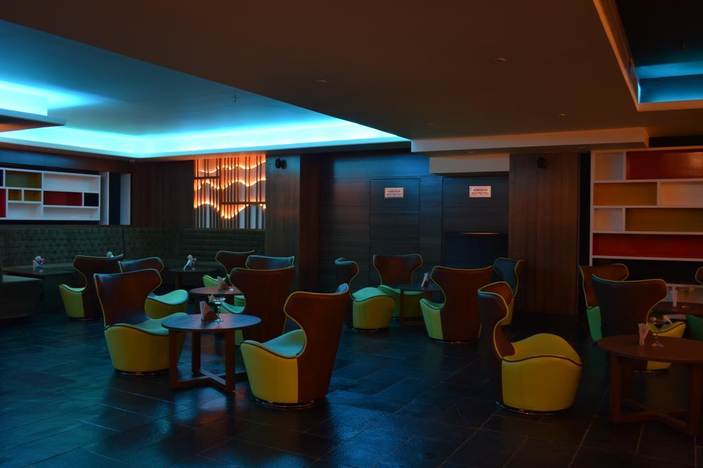 Kiscol Grands Hotel Коимбаторе Екстериор снимка