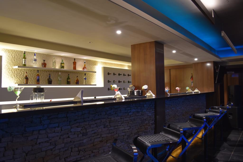 Kiscol Grands Hotel Коимбаторе Екстериор снимка